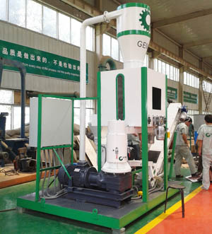 small mobile wood pellet plant